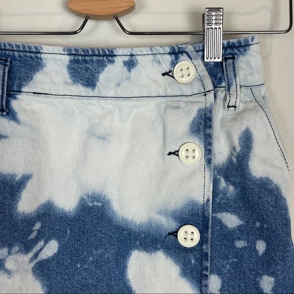 BDG Urban Outfitters Distressed Denim Mini Skirt S - Picture 2 of 6